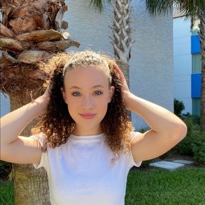 Meet your Posher, Angelina